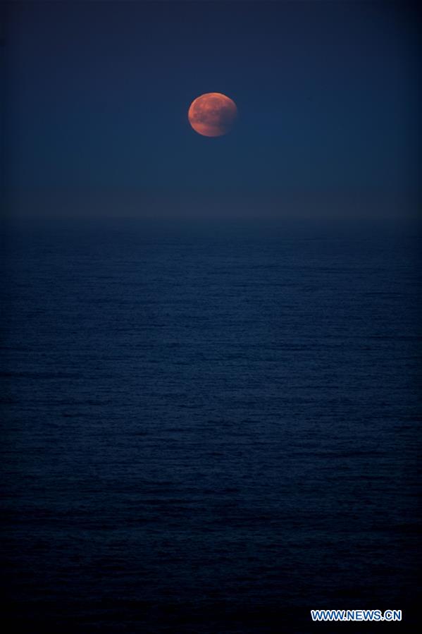 U.S.-SAN FRANCISCO-LUNAR ECLIPSE