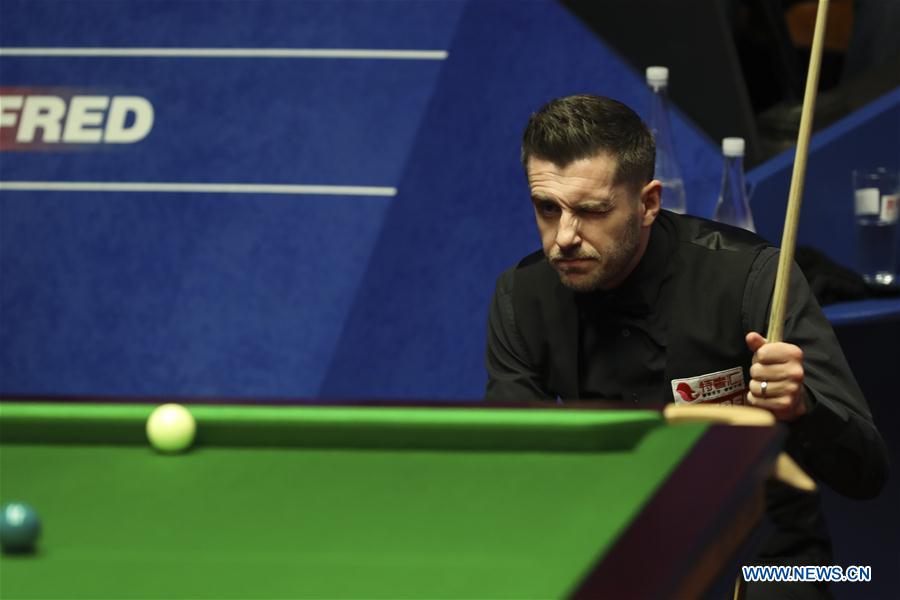 (SP)BRITAIN-SHEFFIELD-SNOOKER-WORLD CHAMPIONSHIP-DAY 1