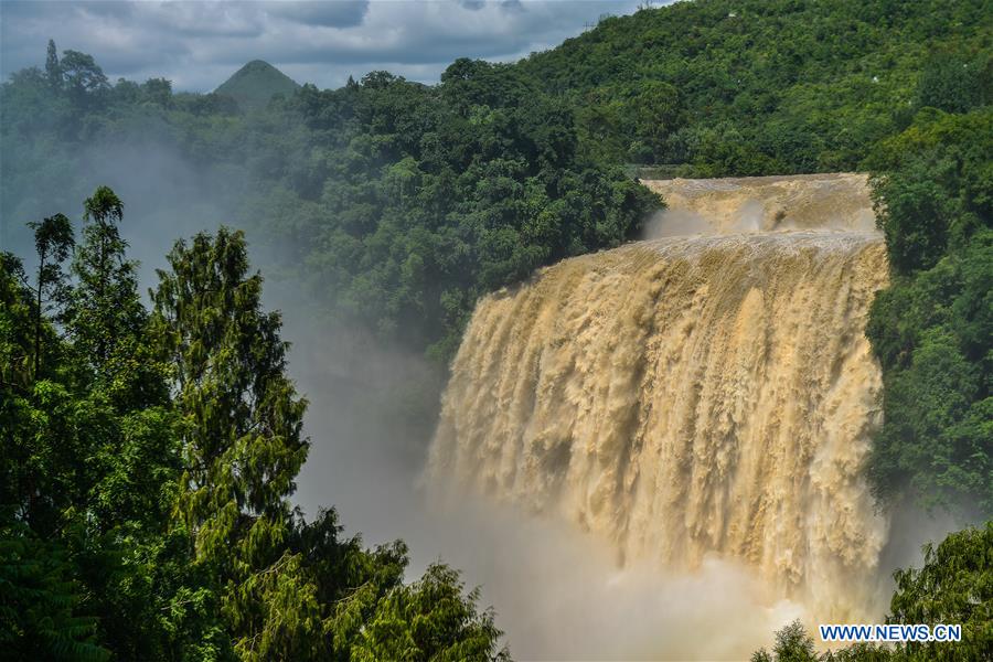 CHINA-GUIZHOU-NATURE-WATERFALL-FLOW (CN)