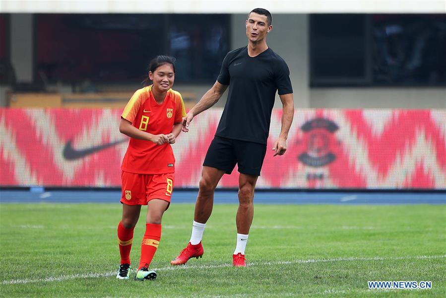 (SP)CHINA-BEIJING-SOCCER-CRISTIANO RONALDO