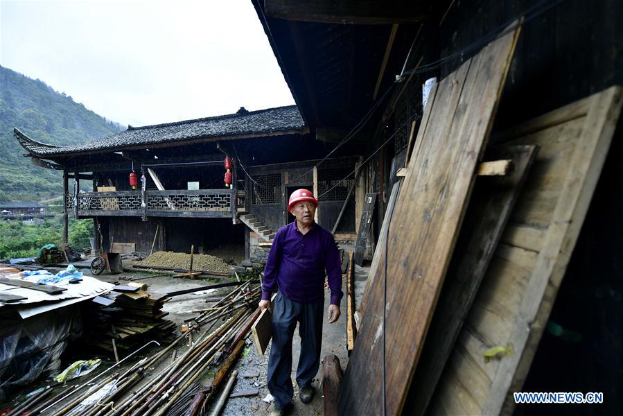 #CHINA-HUBEI-STILT HOUSE(CN)   