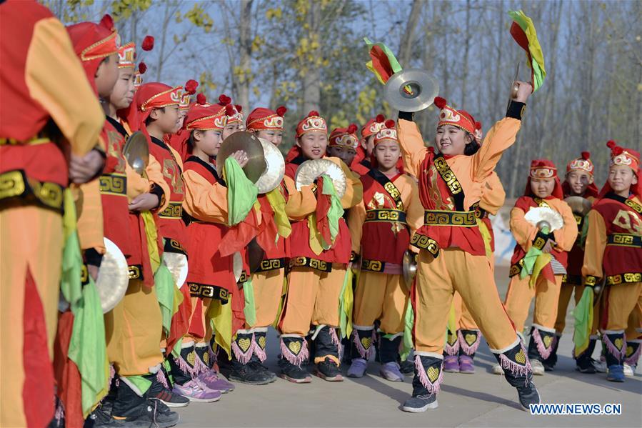 #CHINA-HEBEI-SCHOOL-FOLK MUSIC (CN)