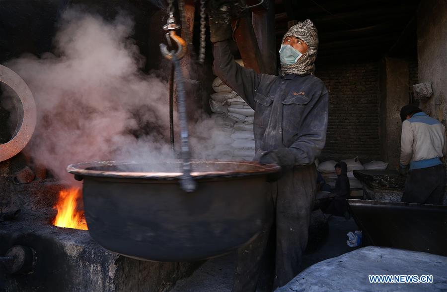 AFGHANISTAN-GHAZNI-SWEET FACTORY