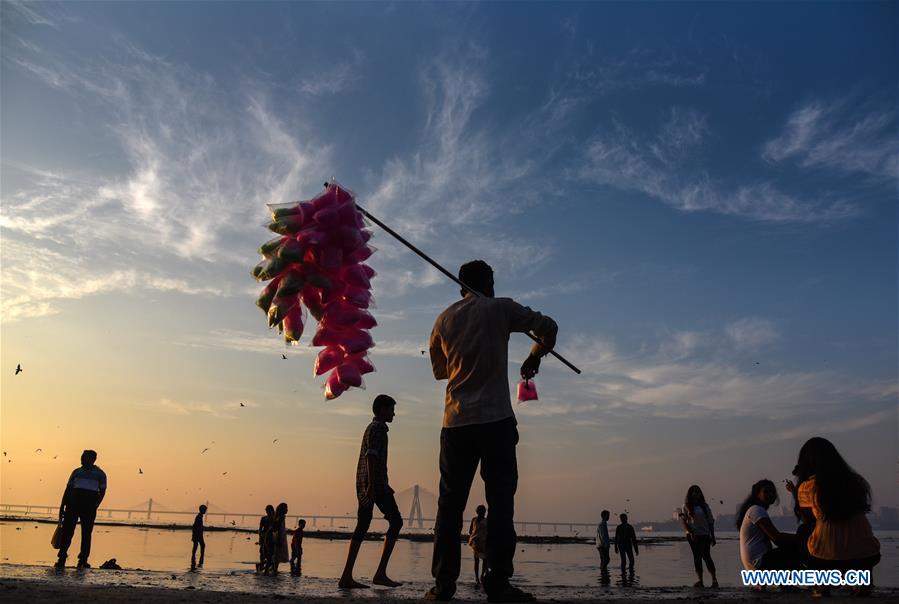 INDIA-MUMBAI-DAILY LIFE