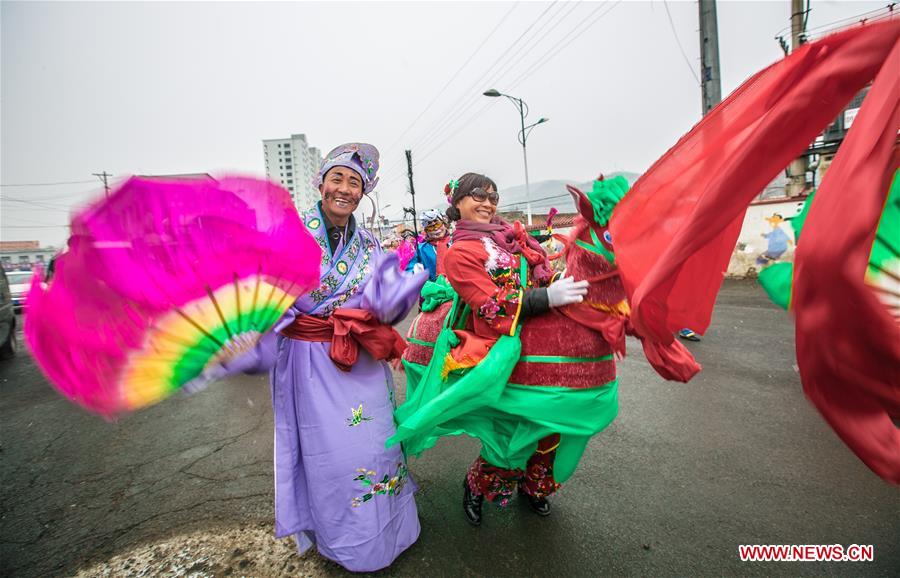 #CHINA-FOLK DANCE-PERFORMANCE (CN)