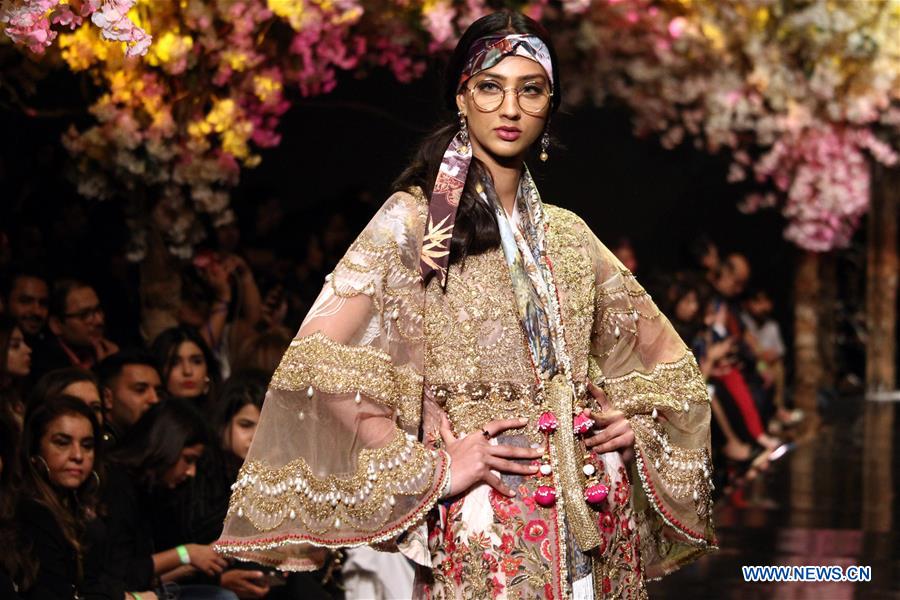 PAKISTAN-KARACHI-FASHION WEEK