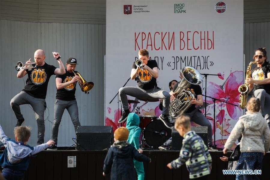 RUSSIA-MOSCOW-SPRING AND LABOR CELEBRATION