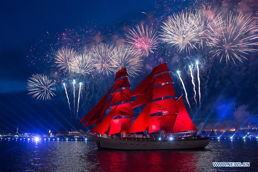 RUSSIA-ST. PETERSBURG-SCARLET SAILS FESTIVAL