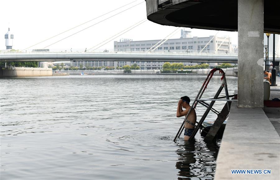 CHINA-TIANJIN-HAIHE RIVER (CN)