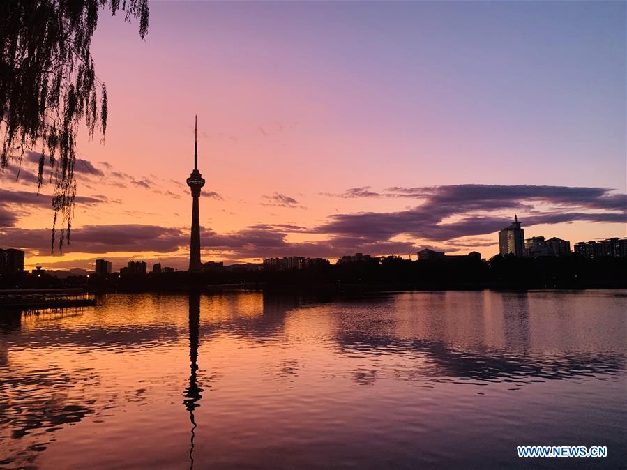 (BeijingCandid)CHINA-BEIJING-SUNSET(CN)