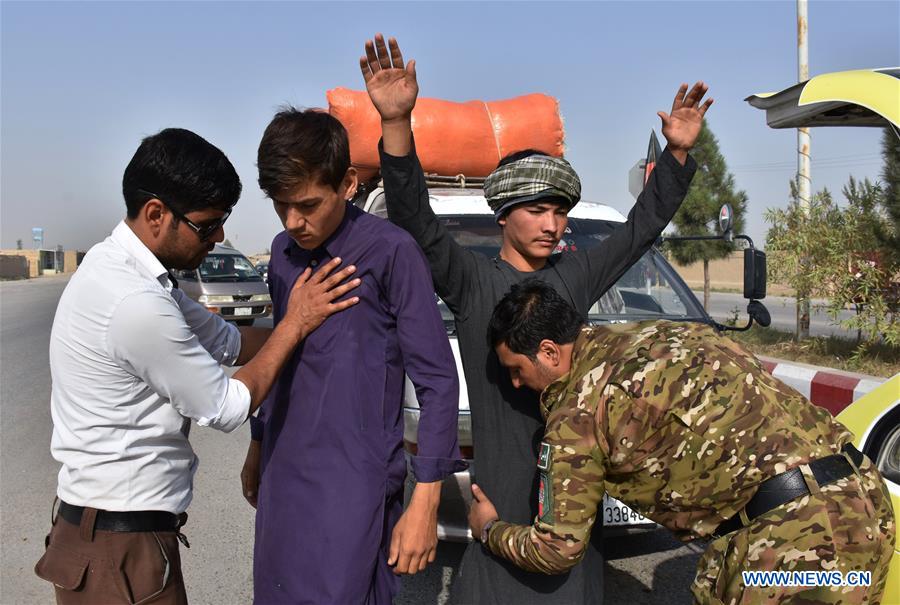 AFGHANISTAN-BALKH-SECURITY CHECKPOINT-ELECTION