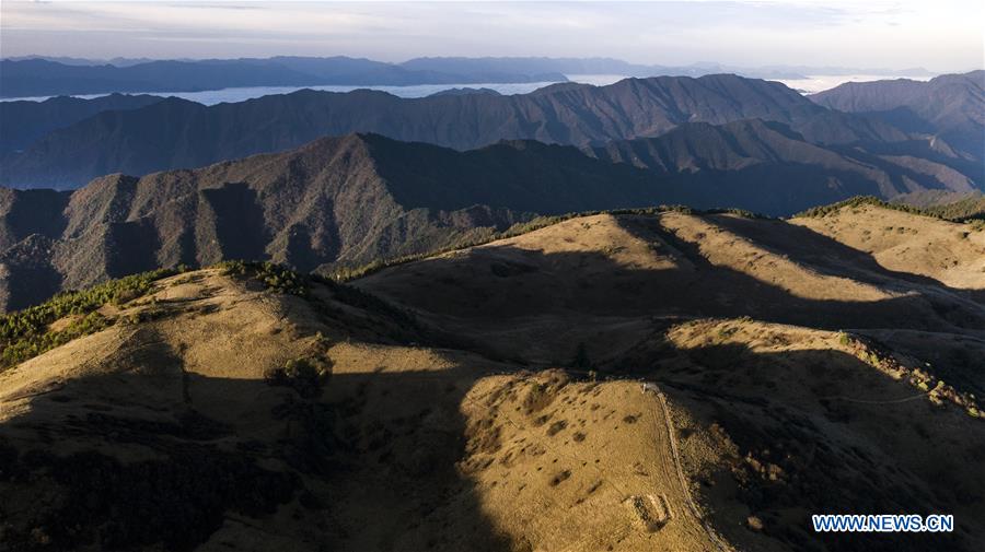 CHINA-SHAANXI-ANKANG-LANGAO-PRAIRIE-SCENERY (CN)