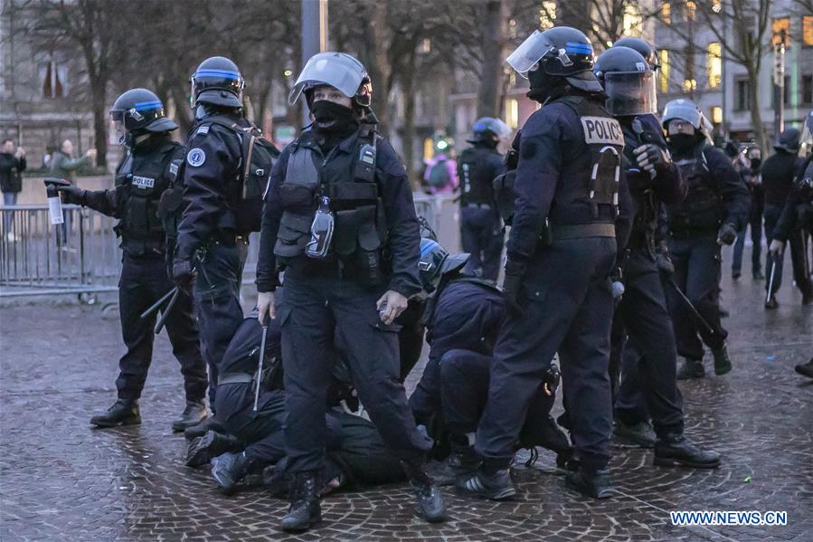 FRANCE-LILLE-STRIKE-DEMONSTRATION