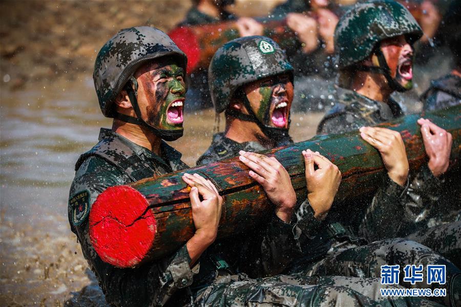 （圖文互動(dòng)）（2）勝戰(zhàn)密碼代代傳——陸軍第83集團(tuán)軍某旅紅一連傳承紅色基因鍛造強(qiáng)軍標(biāo)兵記事