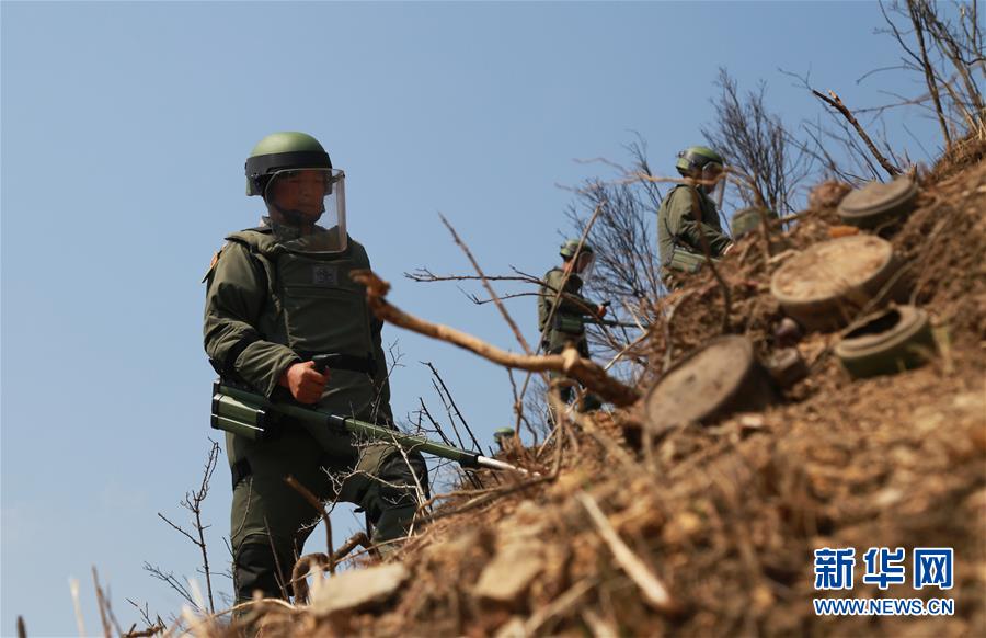 （圖文互動(dòng)）（2）和平年代，離死神最近的人——南部戰(zhàn)區(qū)陸軍云南掃雷大隊(duì)邊境掃雷排爆記事