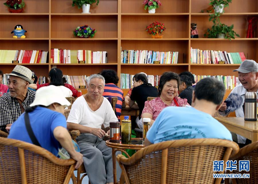 （壯麗70年·奮斗新時代·重溫囑托看變化·圖文互動）（4）上海：用“繡花”般精細(xì)治理傳遞城市“溫度”