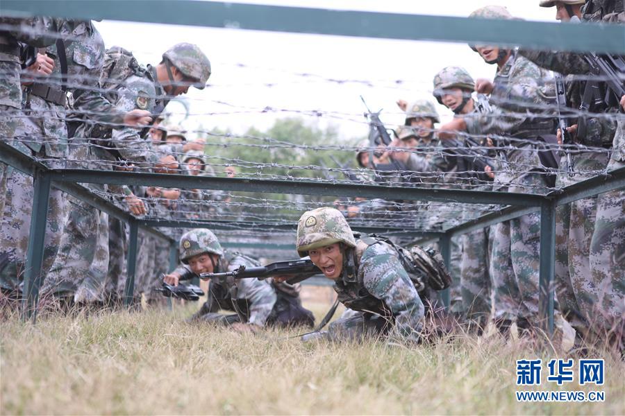 （在習(xí)近平強軍思想指引下·我們在戰(zhàn)位報告·圖文互動）（3）千里移防，鐵心跟黨走——南部戰(zhàn)區(qū)陸軍第75集團(tuán)軍某紅軍旅政治建軍、練兵備戰(zhàn)記事