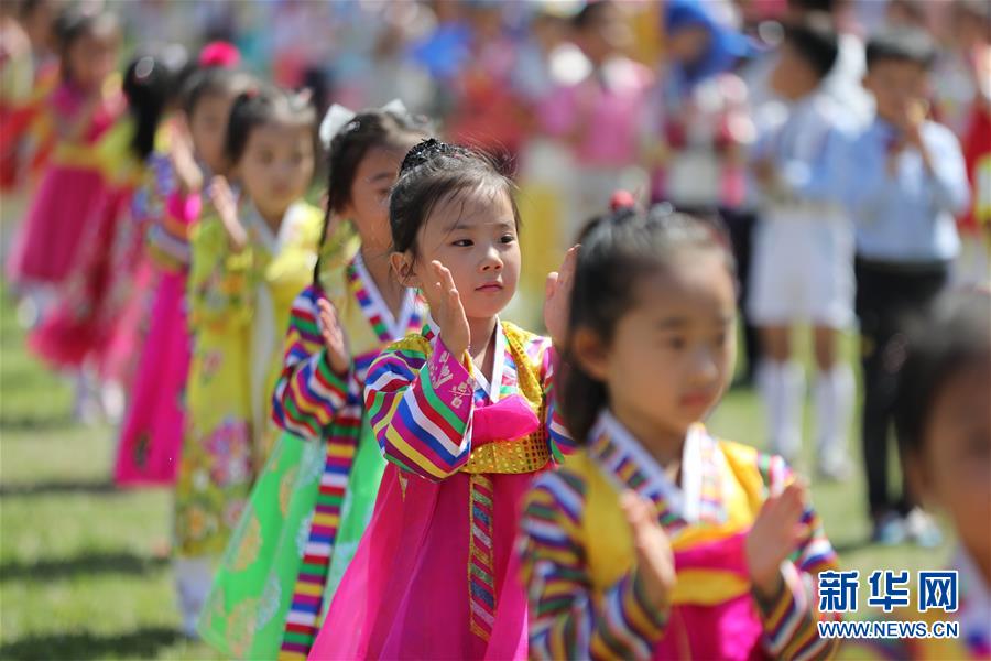 （國(guó)際）（4）平壤舉行大型文體活動(dòng)慶祝“六一”兒童節(jié)