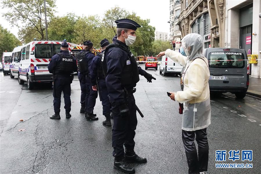 （國際）（5）巴黎發(fā)生持刀傷人事件 至少2人受傷